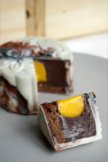 Mango Chocolat ice cream mooncake