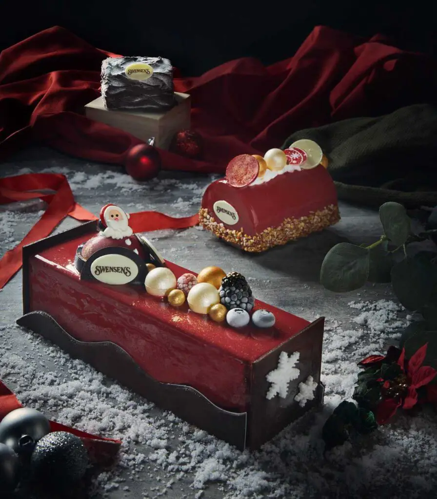Swensen's Christmas Ice Cream Log Cakes