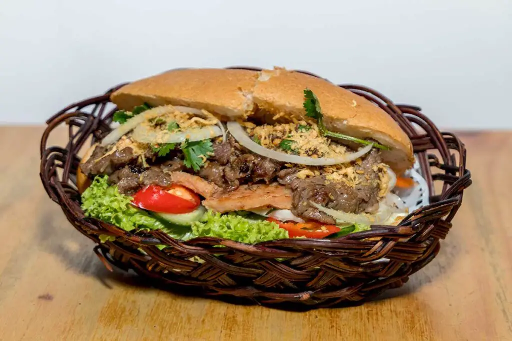 so pho beef banh mi