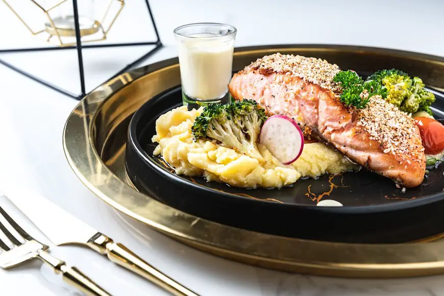 Salmon Beurre Blanc